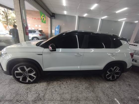 VOLKSWAGEN TAOS 1.4 250 TSI TOTAL FLEX HIGHLINE AUTOMÁTICO VOLKSWAGEN TAOS 1.4 250 TSI TOTAL FLEX HIGHLINE AUTOMÁTICO